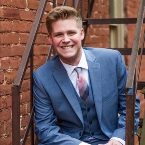 Meet your Posher, Brandon